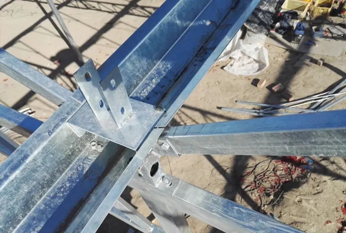 How to cool down in large-scale multi-span greenhouses How to cool down in large-scale multi-span greenhouses